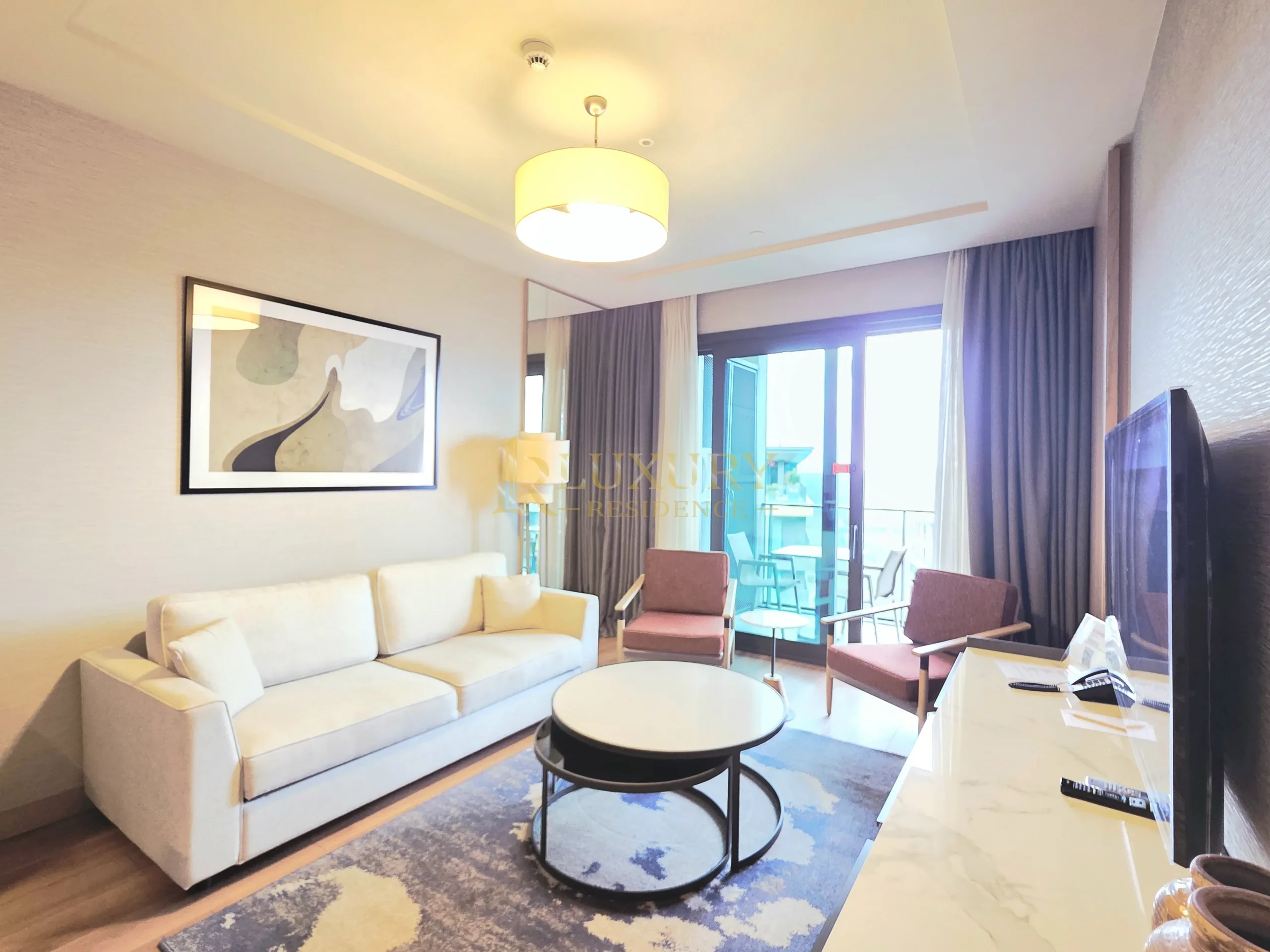 Sakinlik Merkezi | | Lüx 1+1 | Havuz, Gym, Sauna | Otel hizmetli | D.B.