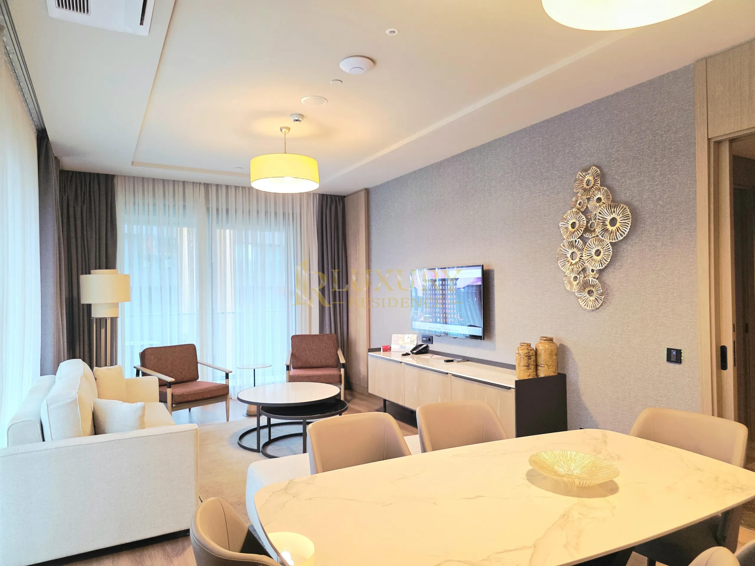 Sakinlik Merkezi | | Lüx 2+1 | Havuz, Gym, Sauna | Otel hizmetli | K.M.