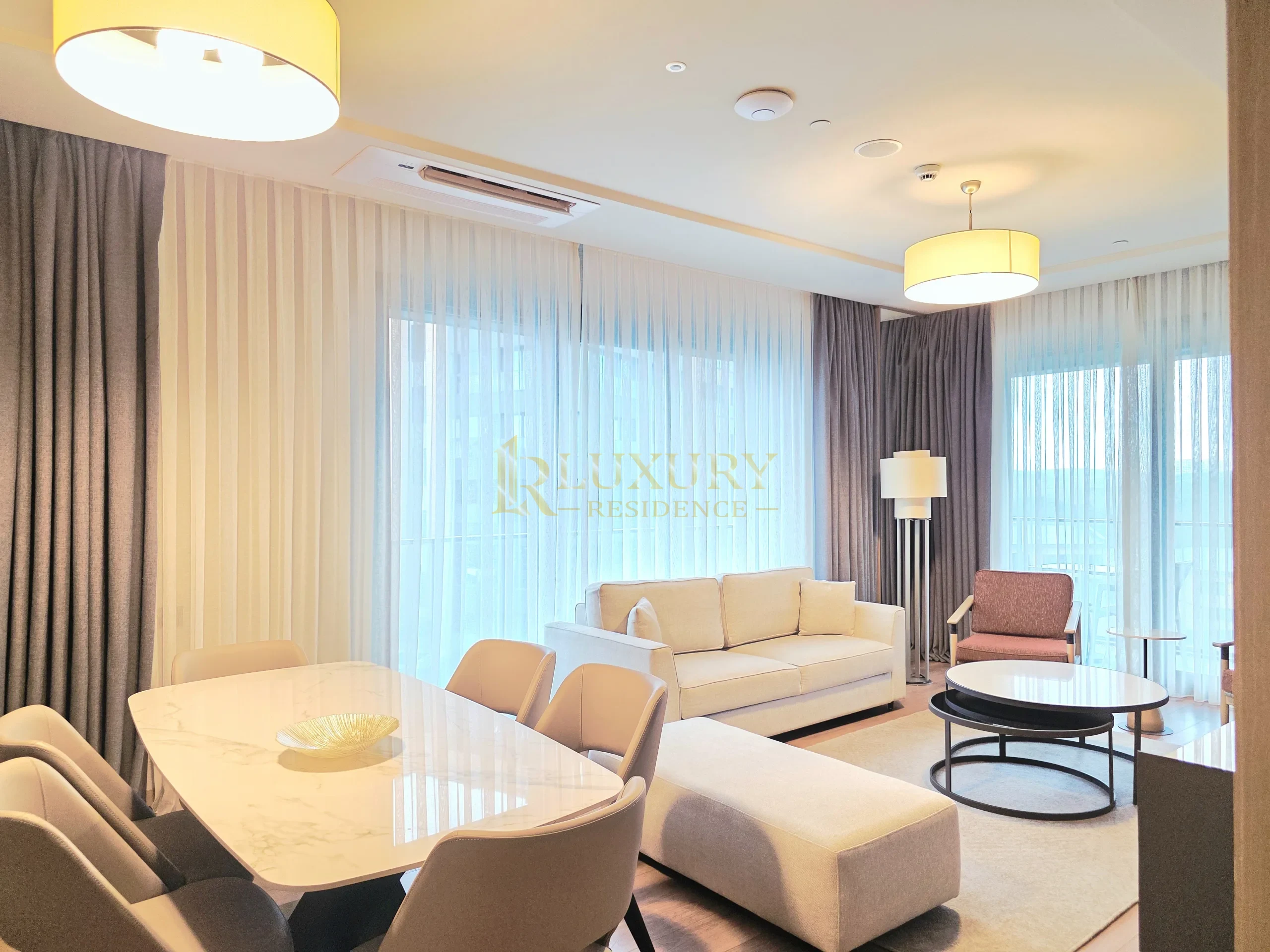 Sakinlik Merkezi | | Lüx 2+1 | Havuz, Gym, Sauna | Otel hizmetli | K.M.