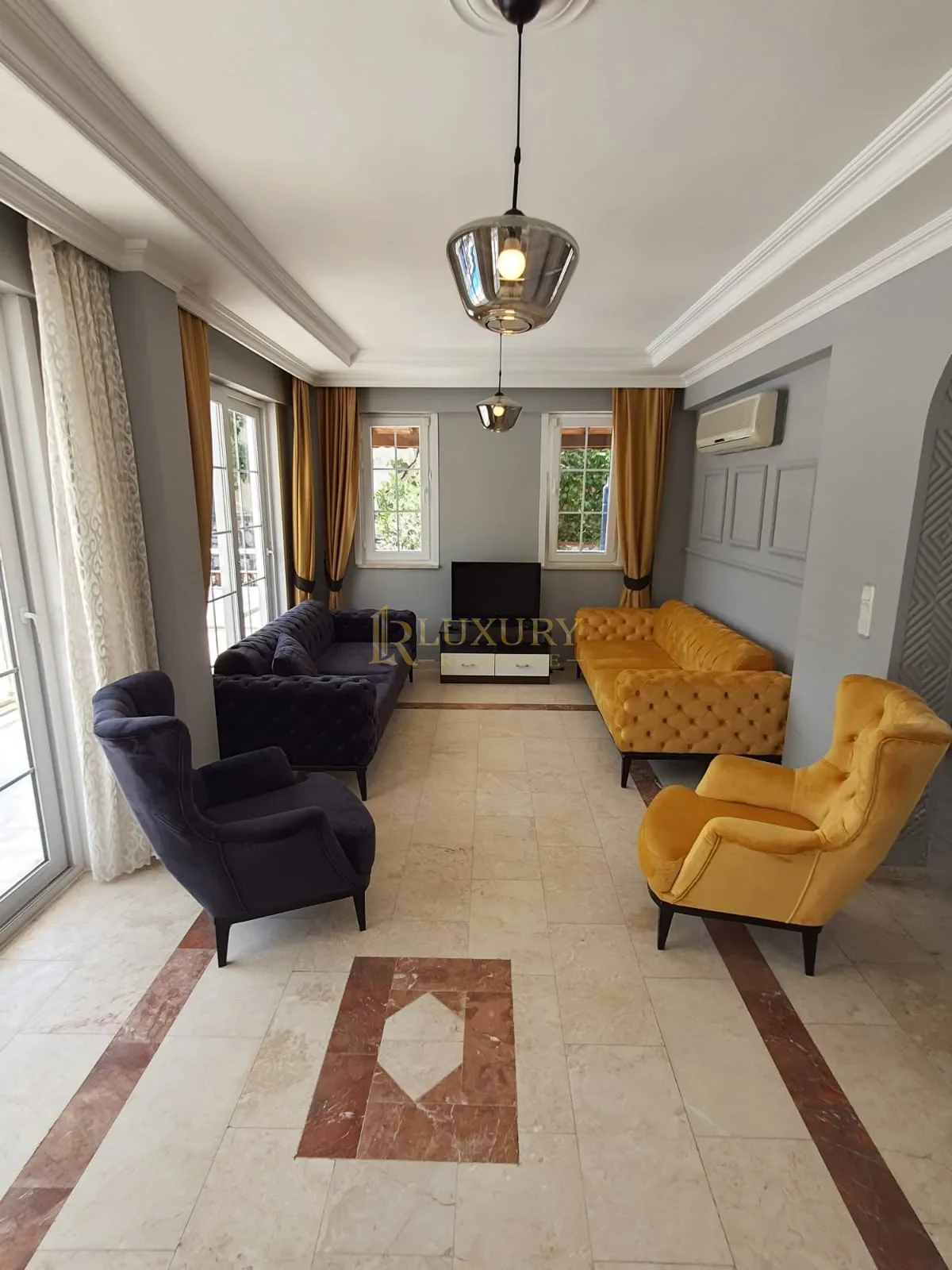 Fethiye 6+1 Villa | 12 Kişilik | Yüzme Havuzu | 1.