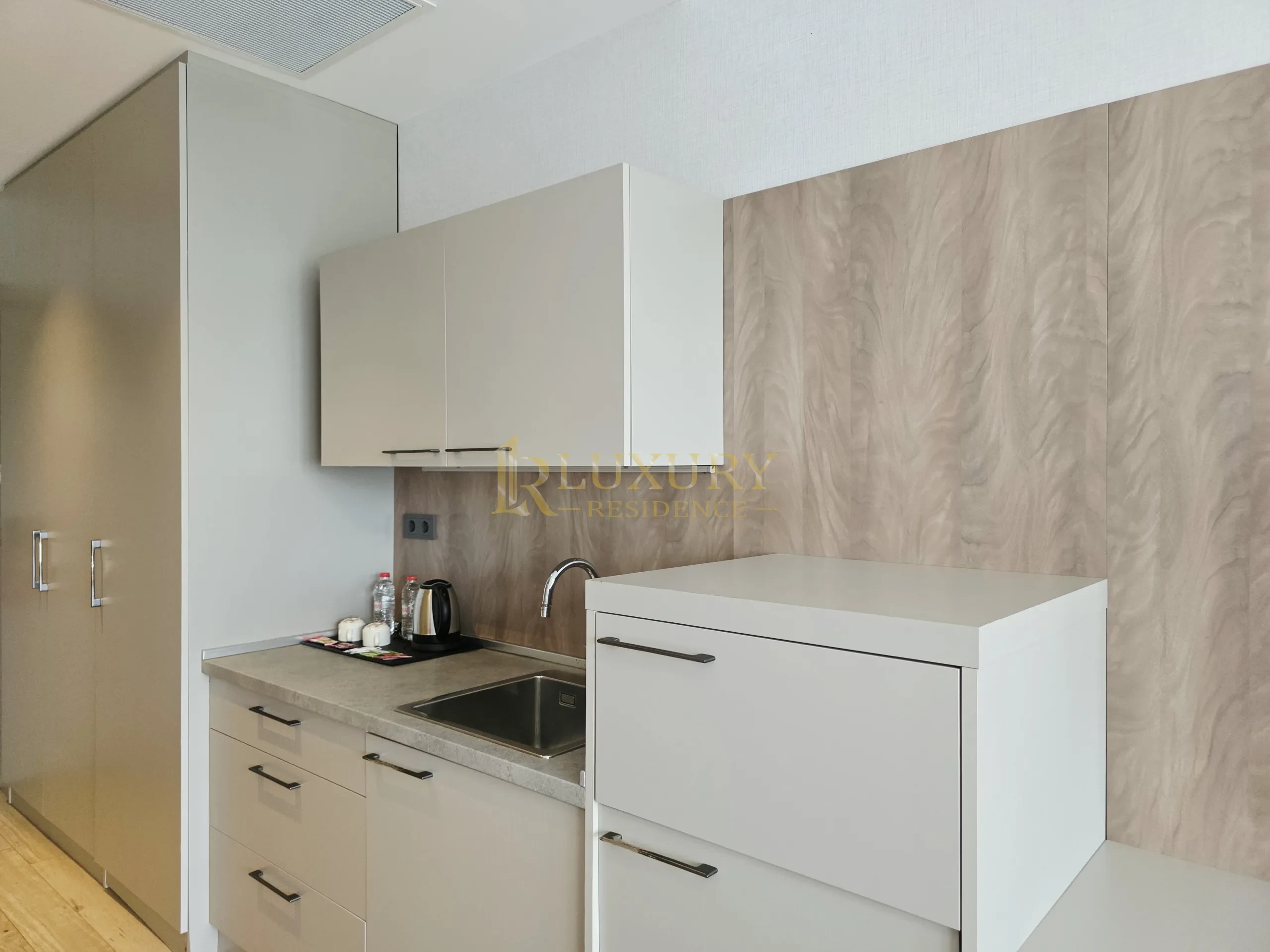 Emar Avm Yakını | T. B. 1+0 | Gym & Pool & Sauna | Otel  Hizmeti